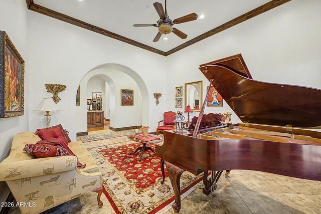 9817 E WINTER SUN Drive, Scottsdale, AZ 85262