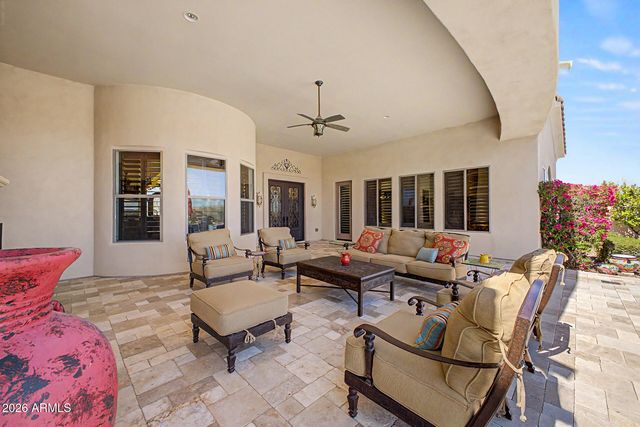 9817 E WINTER SUN Drive, Scottsdale, AZ 85262
