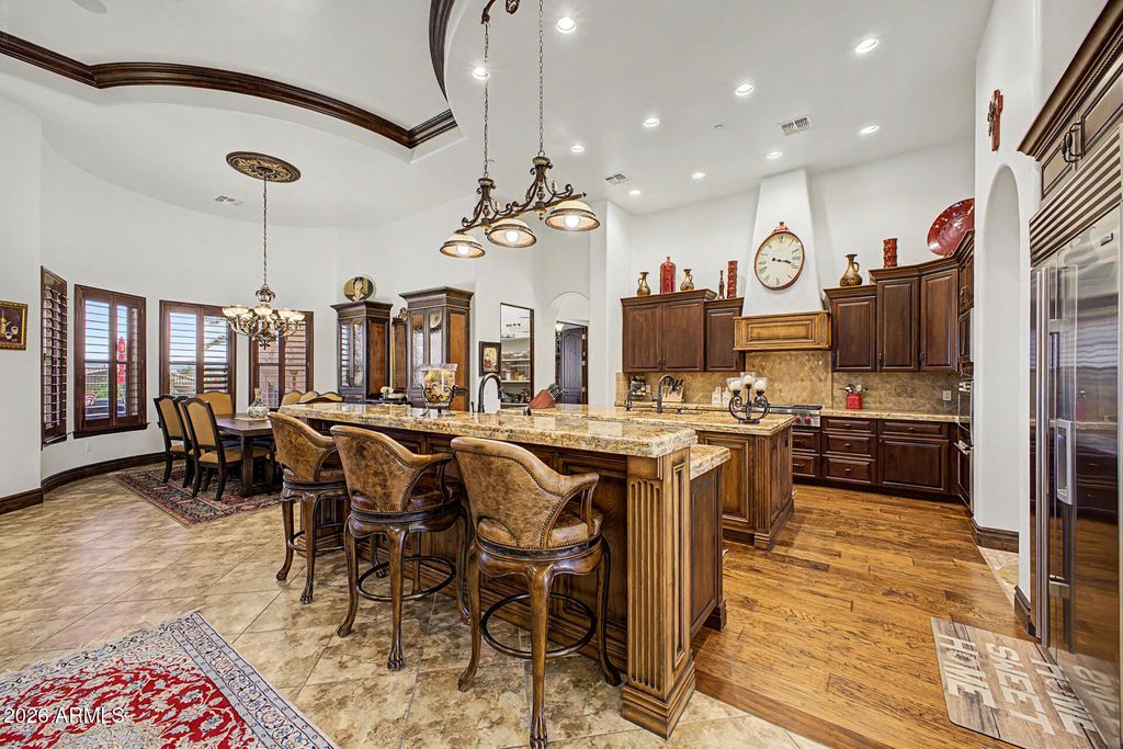 9817 E WINTER SUN Drive, Scottsdale, AZ 85262 — photo 4
