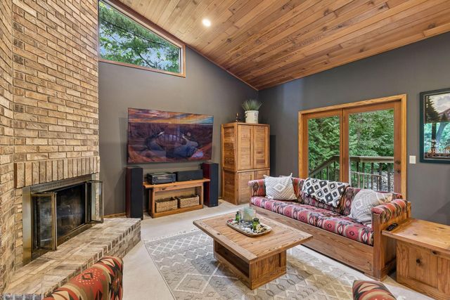 18363 Jasper Path, Lakeville, MN 55044