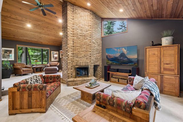 18363 Jasper Path, Lakeville, MN 55044