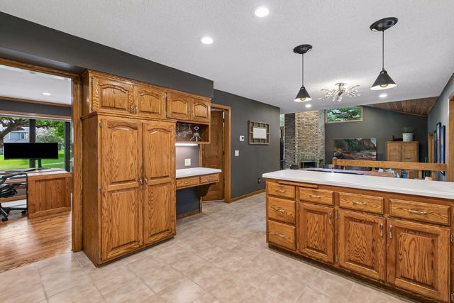 18363 Jasper Path, Lakeville, MN 55044