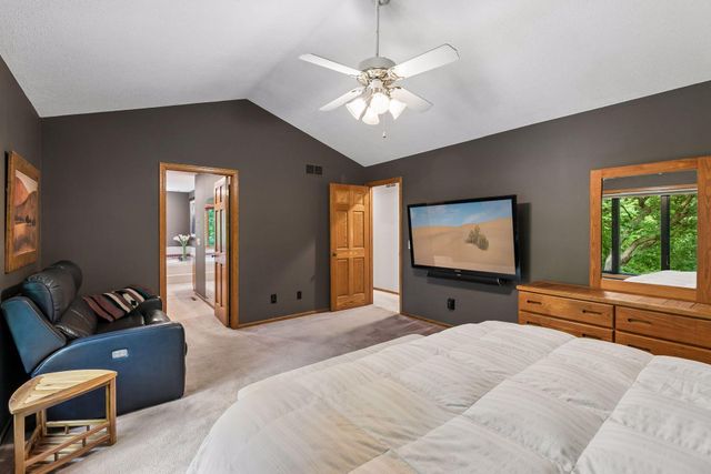 18363 Jasper Path, Lakeville, MN 55044