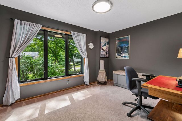 18363 Jasper Path, Lakeville, MN 55044