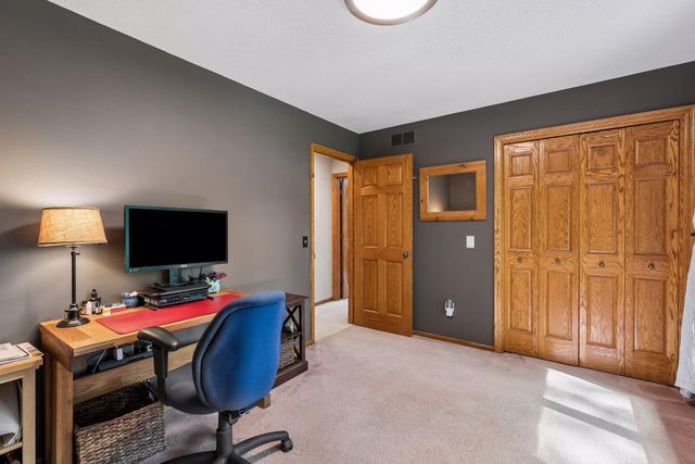 18363 Jasper Path, Lakeville, MN 55044
