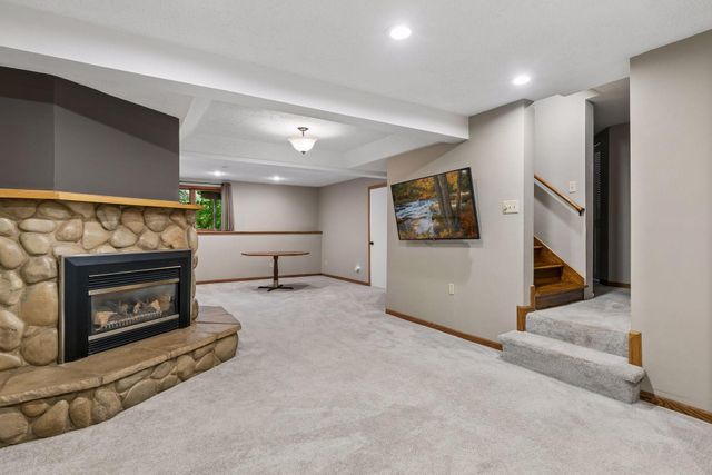 18363 Jasper Path, Lakeville, MN 55044