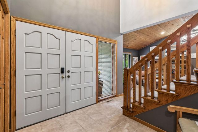 18363 Jasper Path, Lakeville, MN 55044