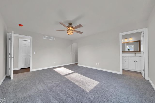 211 N Carney Road, St Clair, MI 48079