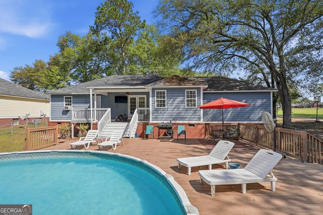 209 Long Pine Drive, Leesburg, GA 31763