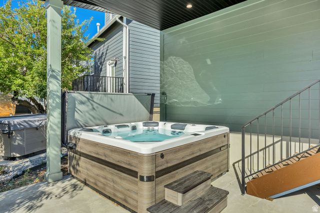 3549 N WILLOW CREEK LN, Eden, UT 84310