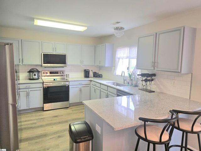 610 Branch View Drive, Boiling Springs, SC 29316