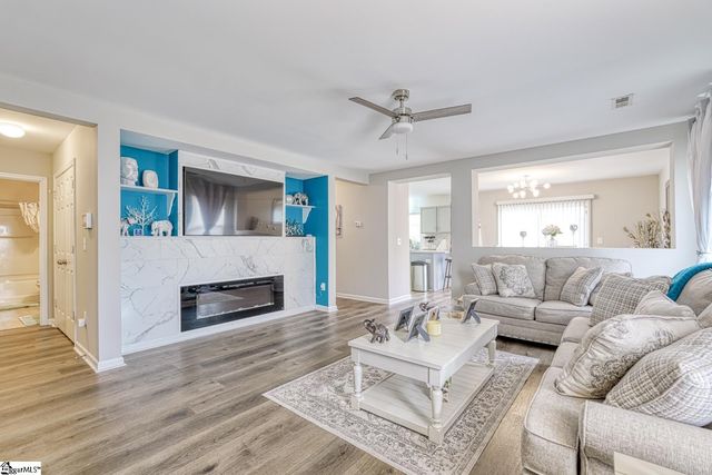 610 Branch View Drive, Boiling Springs, SC 29316