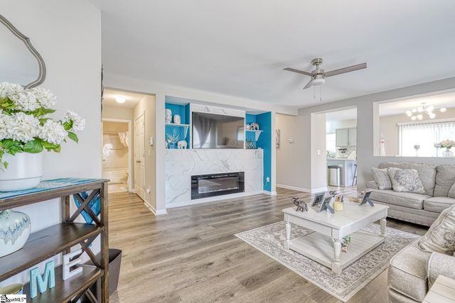 610 Branch View Drive, Boiling Springs, SC 29316