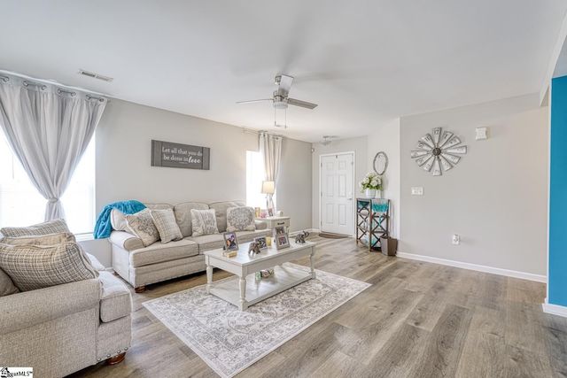 610 Branch View Drive, Boiling Springs, SC 29316