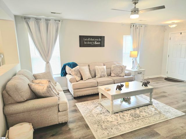 610 Branch View Drive, Boiling Springs, SC 29316