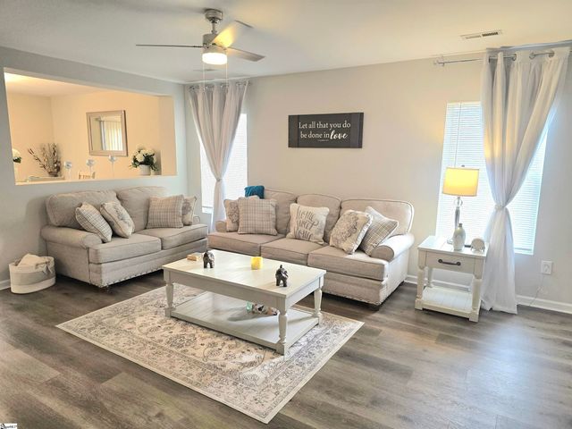 610 Branch View Drive, Boiling Springs, SC 29316