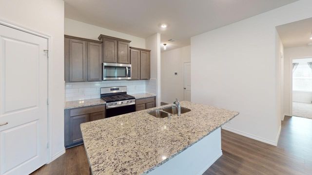 413 Smokey Trail, Princeton, TX 75407