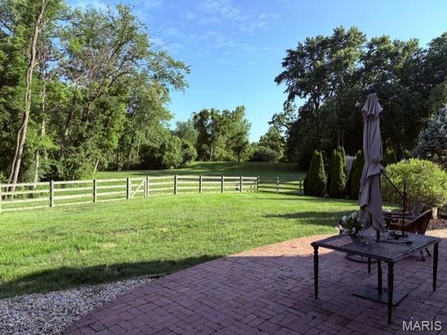 14960 Country Ridge Drive, Chesterfield, MO 63017