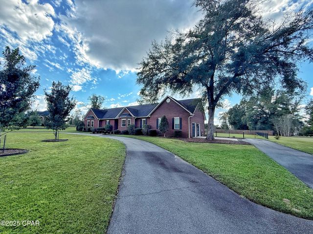 4559 Red Oak Trace, Marianna, FL 32446