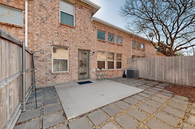 10276 Darkwood Drive, Frisco, TX 75035