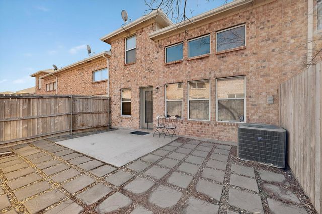 10276 Darkwood Drive, Frisco, TX 75035