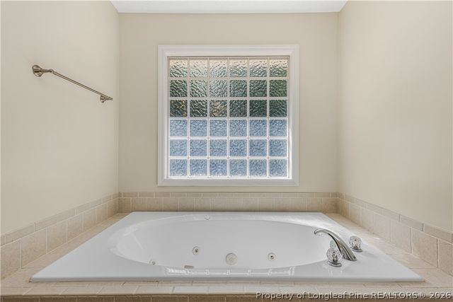 814 Larkspur Drive, Fayetteville, NC 28311