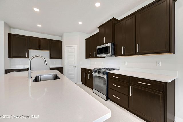 2792 Burnham Lane, Melbourne, FL 32940