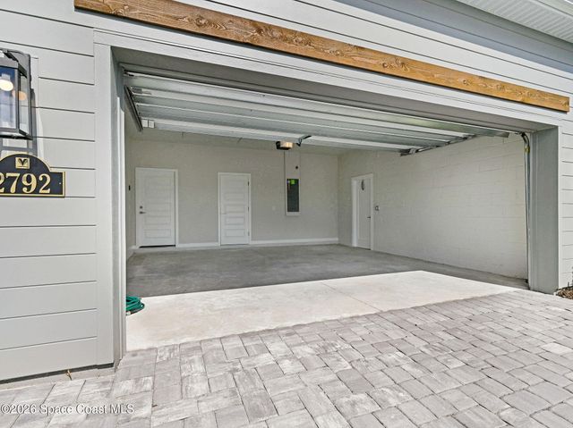 2792 Burnham Lane, Melbourne, FL 32940