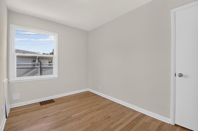 7836 24th AVENUE, Kenosha, WI 53143