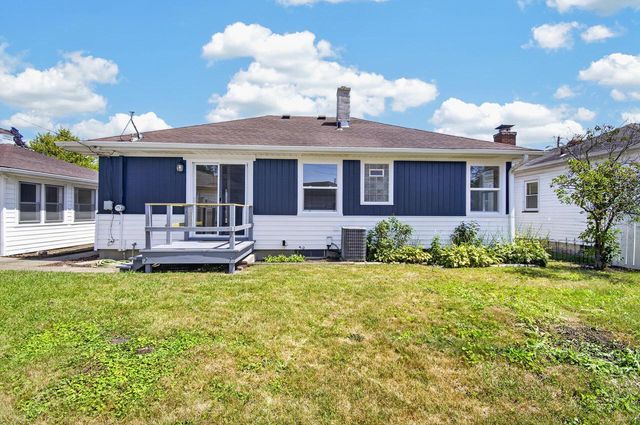 7836 24th AVENUE, Kenosha, WI 53143