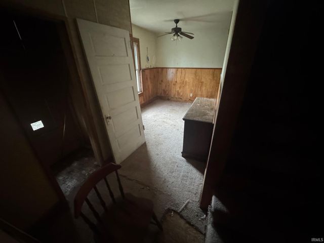 428 N Lincoln Street, Oakland City, IN 47660