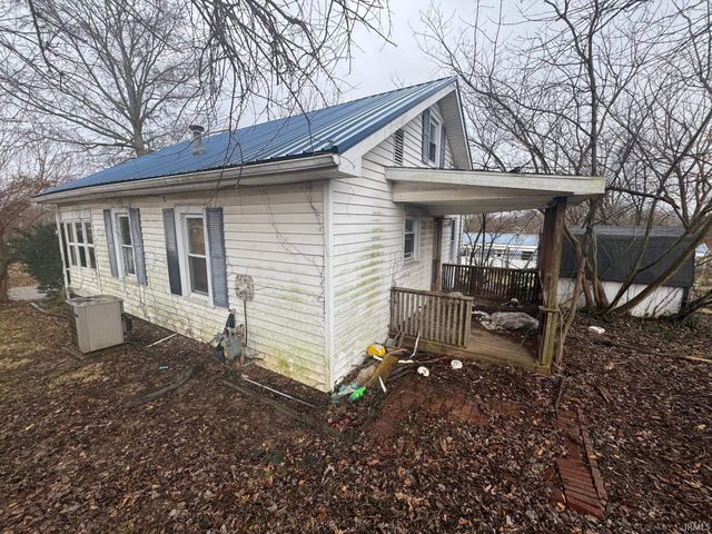 428 N Lincoln Street, Oakland City, IN 47660