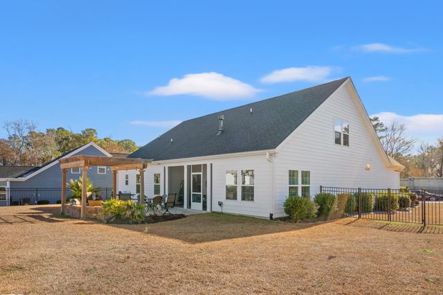 172 Board Landing Circle, Conway, SC 29526