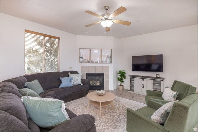 1845 W CANYON VIEW DR, St. George, UT 84770