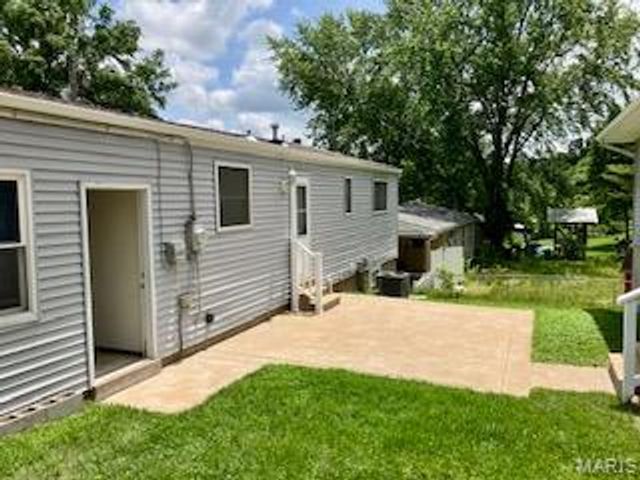2301 ARKANSAS Drive, High Ridge, MO 63049