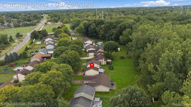 13162 Beresford Drive, Sterling Heights, MI 48313