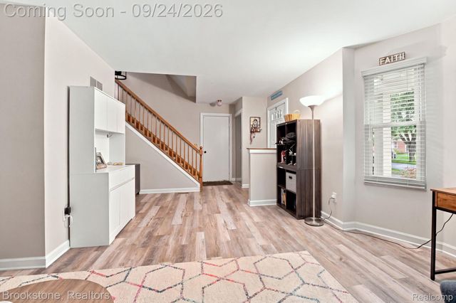 13162 Beresford Drive, Sterling Heights, MI 48313