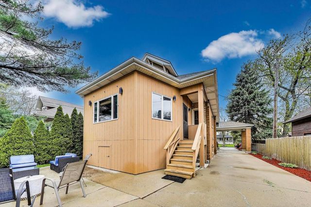 2253 W 110th Place, Chicago, IL 60643