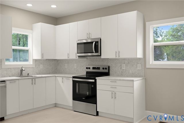 4505 Redbank Rd, Sandston, VA 23075