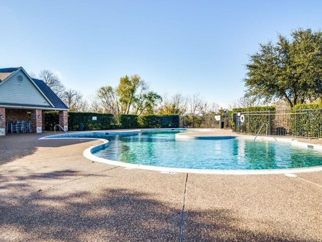 406 Fisherman Trail, Melissa, TX 75454