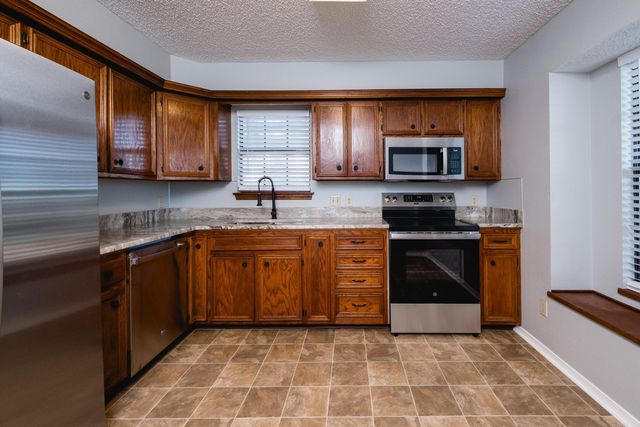 78 Laver Circle, Little Rock, AR 72210