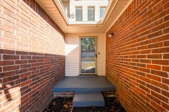 78 Laver Circle, Little Rock, AR 72210