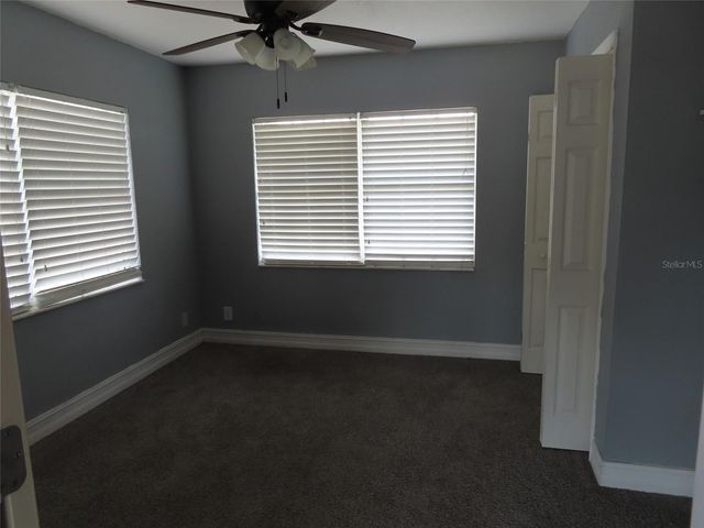 5702 JACARANDA AVENUE, Lakeland, FL 33809