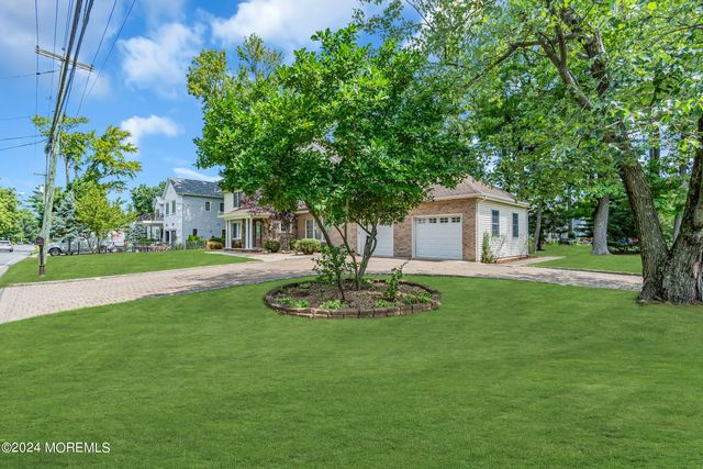 994 Feather Bed Lane, Edison, NJ 08820