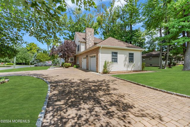 994 Feather Bed Lane, Edison, NJ 08820