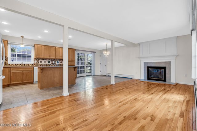 994 Feather Bed Lane, Edison, NJ 08820