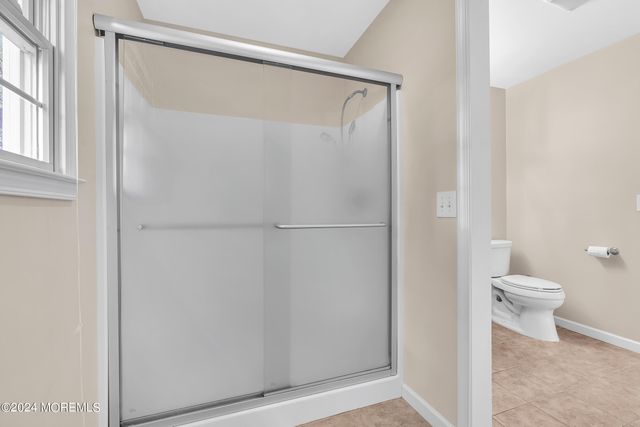 994 Feather Bed Lane, Edison, NJ 08820