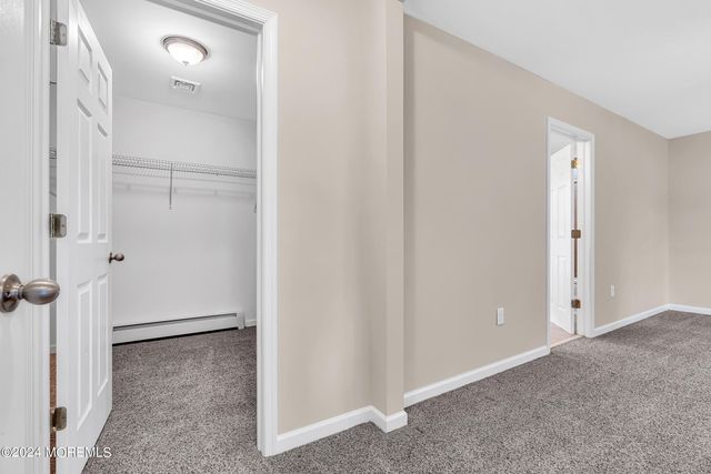 994 Feather Bed Lane, Edison, NJ 08820