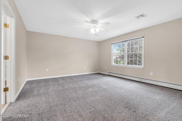 994 Feather Bed Lane, Edison, NJ 08820