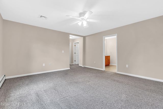 994 Feather Bed Lane, Edison, NJ 08820